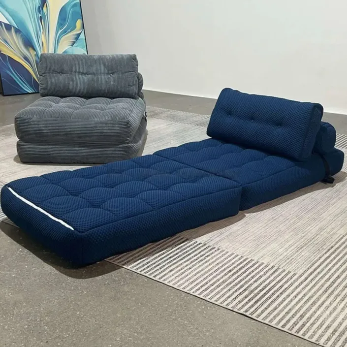 Globe Furnishings - Alien-shaped modular compression sofa Globe Furnishings - Alien-shaped modular compression sofa