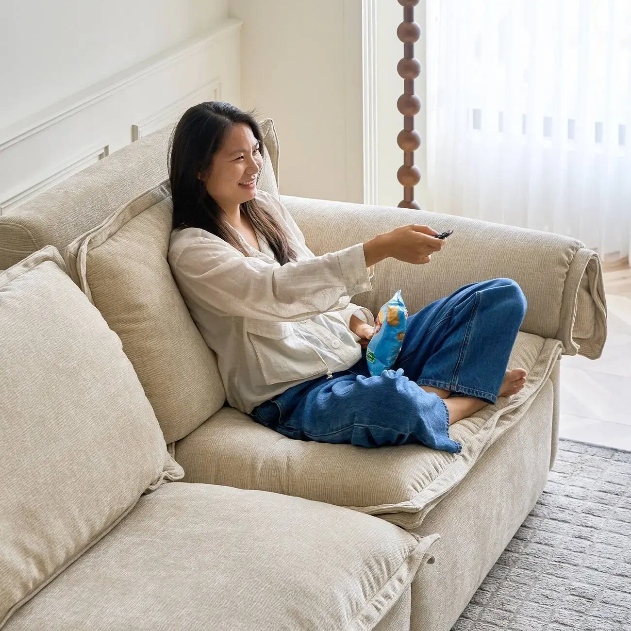 主图-05 Globe Furnishings - Zero-Wall Clearance Removable Cover Electric Recliner Sofa