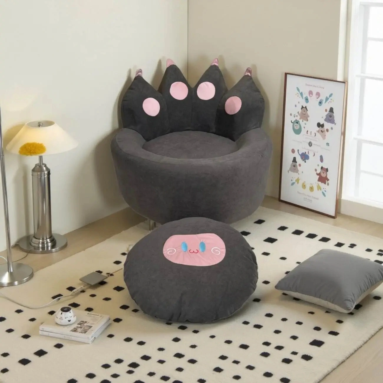 奶油家居_33732670_3 Globe Furnishings - Monster Cute Claw Compressed Sofa