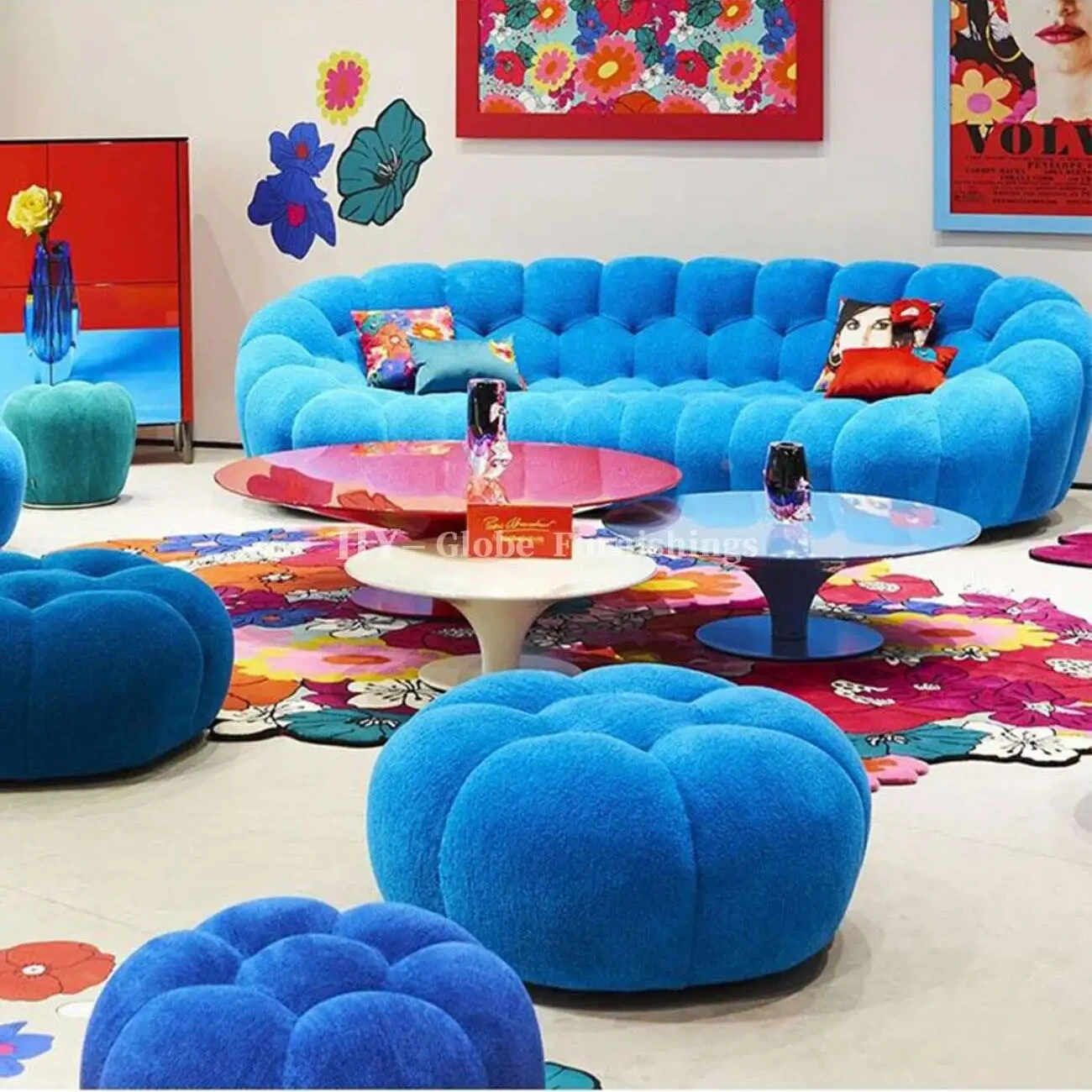 详情-31 Globe Furnishings - Roche Bobois Football Bubble Compression Sofa