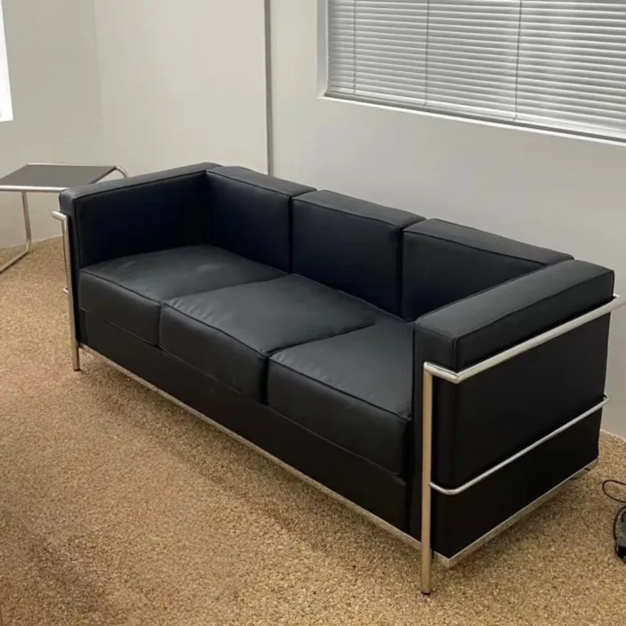 Globe Furnishings - LC2 Bauhaus Sofa Globe Furnishings - LC2 Bauhaus Sofa