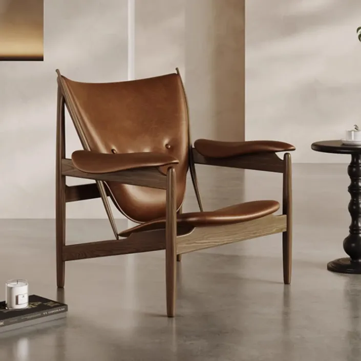 Classic Vintage Chieftain Chair