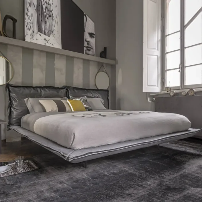 Globe Furnishings - Italian Designer Genuine Leather Auto-Reverse Bed Globe Furnishings - Italian Designer Genuine Leather Auto-Reverse Bed