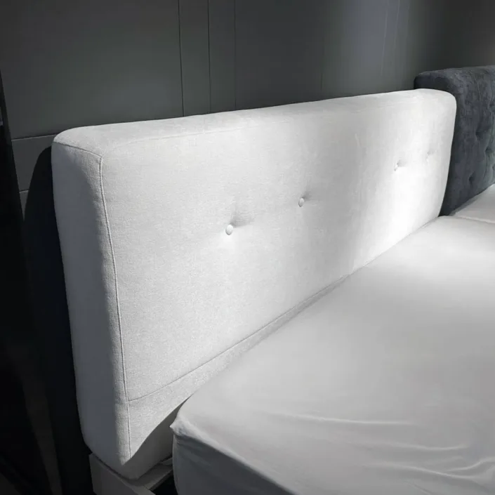 Globe Furnishings - Minimalist Modern Scandinavian Bedroom Bed Globe Furnishings - Minimalist Modern Scandinavian Bedroom Bed