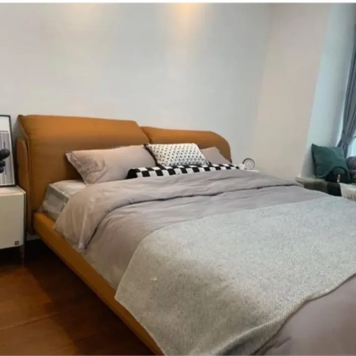Globe Furnishings - Luxury-inspired Double Bedroom: Victorian Leather Bed Globe Furnishings - Luxury-inspired Double Bedroom: Victorian Leather Bed