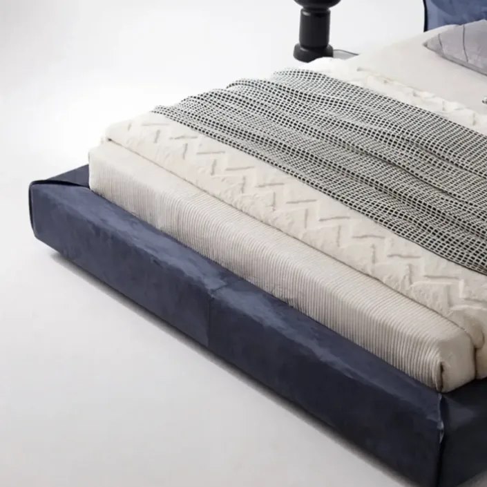 Globe Furnishings - Italian Minimalist Miami Bed Globe Furnishings - Italian Minimalist Miami Bed
