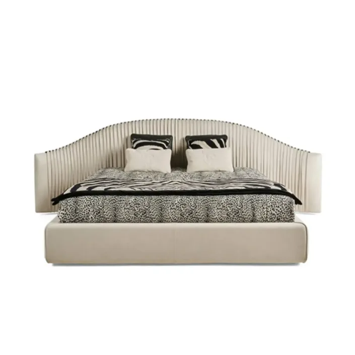 Globe Furnishings - Queen Style Italian-inspired Luxury Upholstered Bed Globe Furnishings - Queen Style Italian-inspired Luxury Upholstered Bed